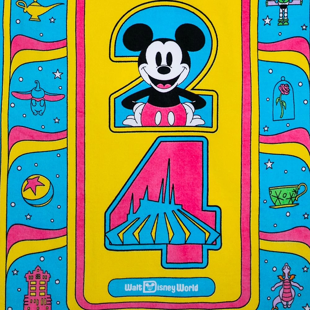 Mickey And Minnie Mouse Beach Towel – Walt Disney World 2024 – Large - Image 2
